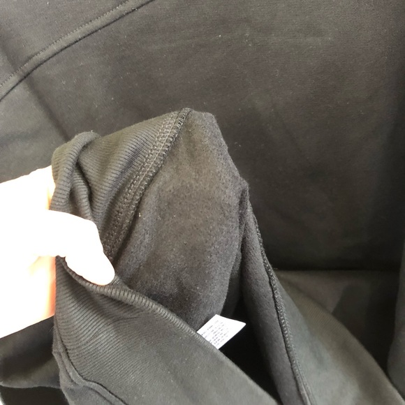 Ava & Viv long sleeve sweatshirt beauty knows no size affirmation positive black - Picture 4 of 7